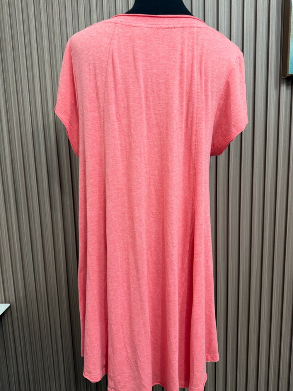 Soft Surroundings Coral Pink V-Neck Embroidered High and Low Tunic Top Size L - Picture 4 of 11